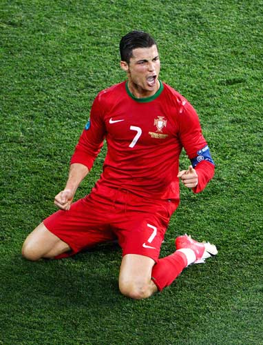 图片报：一些拜仁球星认为帕利尼亚不足以胜任拜仁的要求