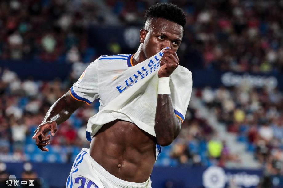 勒沃库森总监：第二轮就算赢了不莱梅，我们一样会解雇滕哈赫