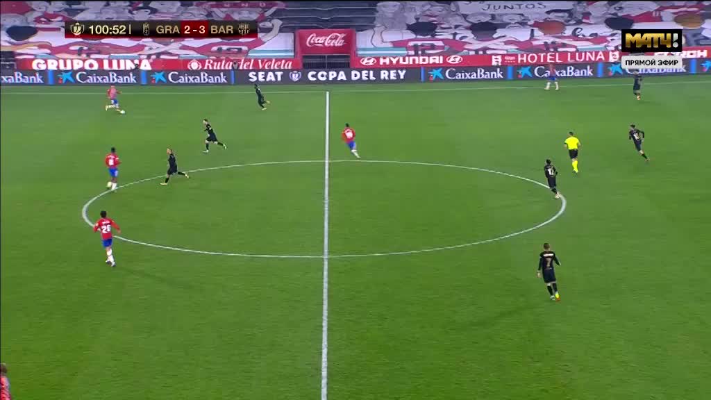 欧冠半场：吉马良斯意外乌龙送分，勒沃库森暂1-0纽卡