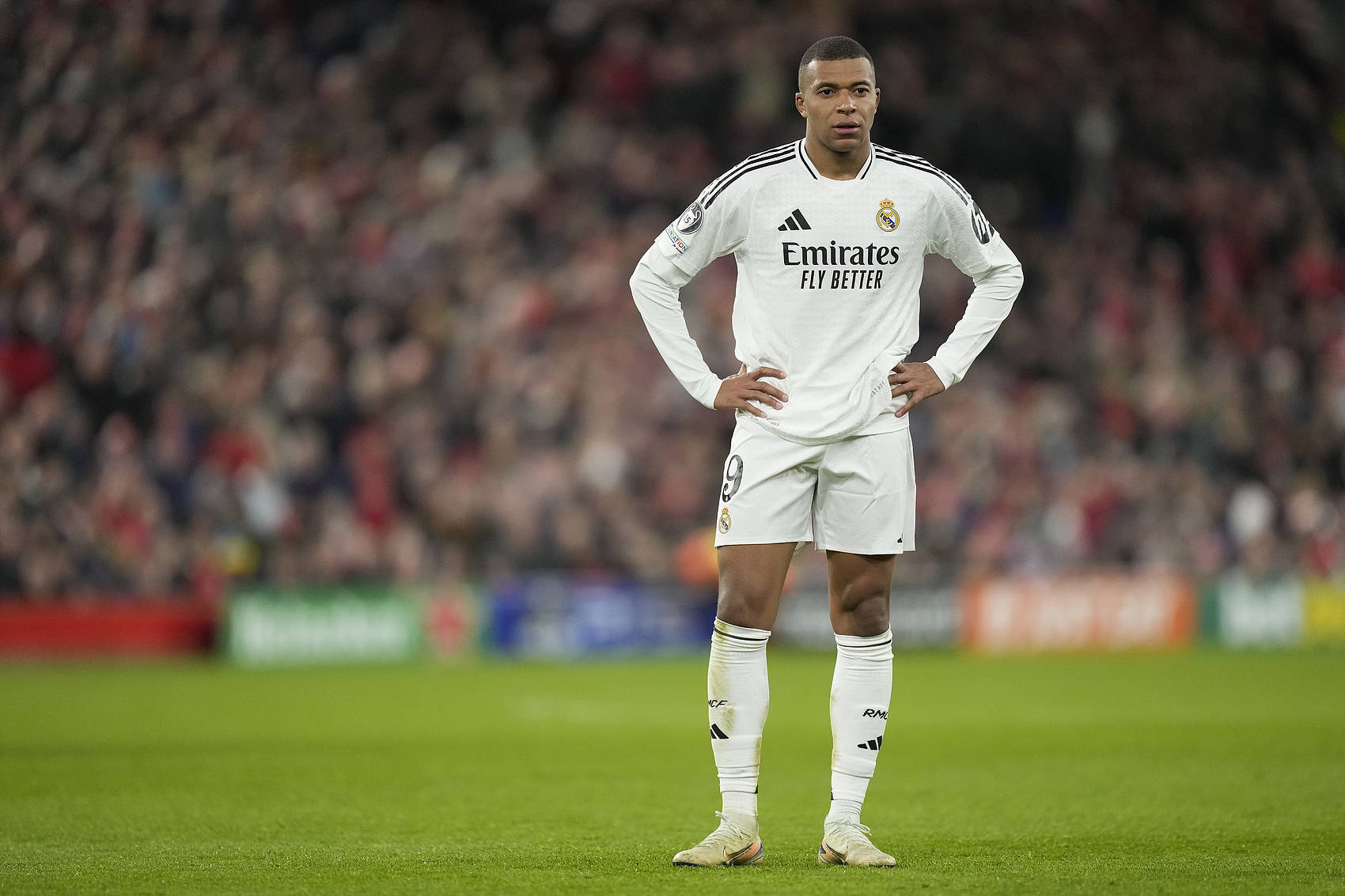 科贝：联赛对阵阿拉维斯的结果，将决定阿隆索在皇马的未来