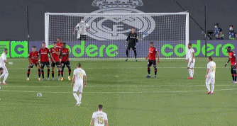 穆斯卡特：我们尽全力备战明天的比赛；对球队成绩感到自豪