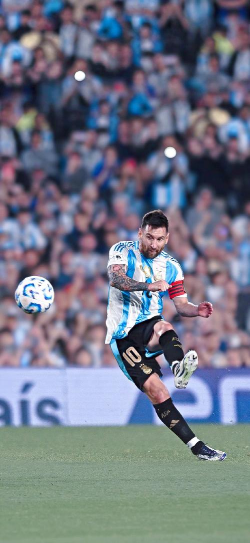 大胜33分！广东男篮晋级八强，“小胡金秋”表现出彩