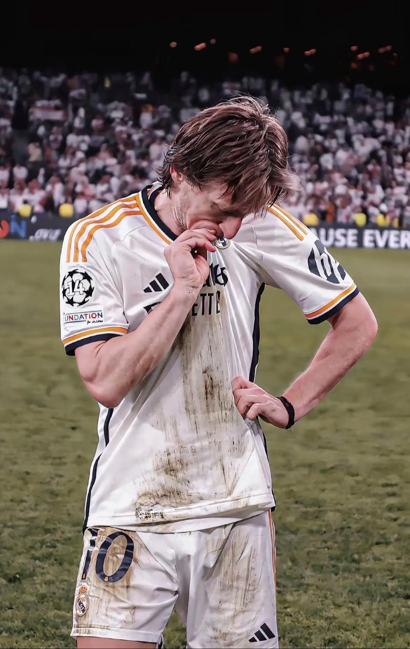 神户主帅：我们知道申花球员的水平，开始阶段我们一度被压制